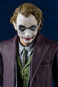 BANDAI SPIRITS S.H.Figuarts Joker (The Dark Knight)