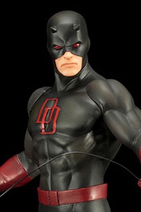 KOTOBUKIYA ARTFX+ MARVEL UNIVERSE Daredevil Black Suit 1/10 PVC Figure