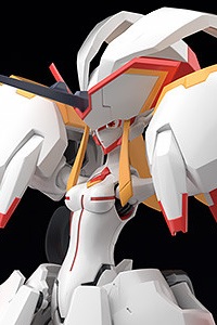 GOOD SMILE COMPANY (GSC) DARLING in the FRANXX MODEROID Strelitzia Plastic Kit (2nd Production Run)