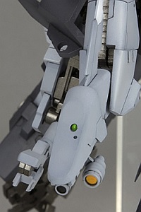 KOTOBUKIYA Frame Arms NSG-25γ Strauss:RE2 1/100 Plastic Kit