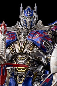 threezero Transformers: The Last Knight DLX Optimus Prime Action Figure