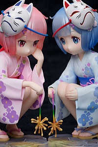 FuRyu Re:Zero -Starting Life in Another World Ram & Rem -Osana-natsu no Omohide- 1/7 PVC Figure