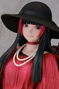 DMM.make Manga-ka Crimson (Standard Edition) 1/7 Plastic Figure