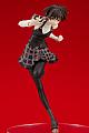 AMAKUNI Persona 5 The Royal Niijima Makoto Seifuku Ver. 1/7 Plastic Figure gallery thumbnail