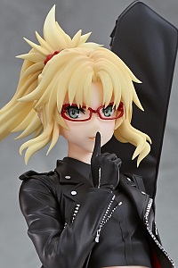 WANDERER Fate/Apocrypha Aka no Saber (Mordred) Original Megane Model Ver. 1/7 Plastic Figure