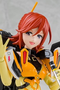 Aoshima V.F.G. MC-16 Macross Delta VF-31J Siegfried Kaname Buccaneer Plastic Kit