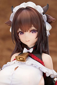 elegant Azur Lane Kashino Tsumazuki Trouble Maid Ver. 1/7 Plastic Figure