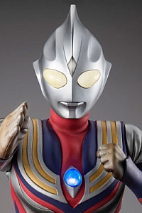 MegaHouse Ultimate Article Ultraman Tiga (Multi-type) Battle Image Colour Edition Plastic Figure