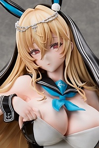 FREEing Azur Lane Implacable Bunny Ver. 1/4 Plastic Figure FREEing Azur Lane Implacable Bunny Ver. 1/4 Plastic Figure