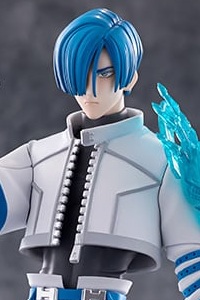 KOTOBUKIYA TRIGUN STAMPEDE OSHI WORKS Legato Bluesummers TRIGUN STAMPEDE 1/8 Plastic Figure