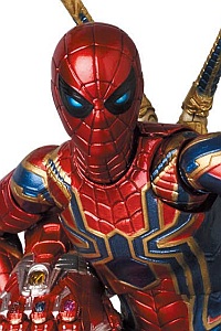 MedicomToy MAFEX No.307 IRON SPIDER (ENDGAME Ver.) RENEWAL Ver. Action Figure