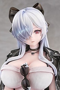 GOOD SMILE ARTS Shanghai Shouri no Megami: NIKKE Cinderella Beautiful Me 1/7 Plastic Figure