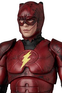 MedicomToy MAFEX No.338 THE FLASH (BATMAN SUIT Ver.) Action Figure MedicomToy MAFEX No.338 THE FLASH (BATMAN SUIT Ver.) Action Figure