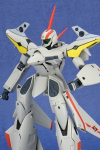 Yamato Toys Macross Series Perfect Transform VF-19P Planet Zola Patrol Unit 1/60 Aciton Figure