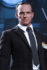 Hot Toys Movie Masterpiece Avengers Agent Phil Coulson 1/6 Action Figure