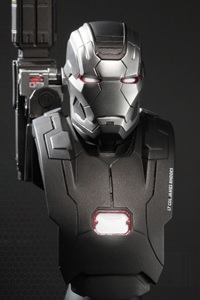 Hot Toys Iron Man 3 War Machine 2 1/6 Bust Figure
