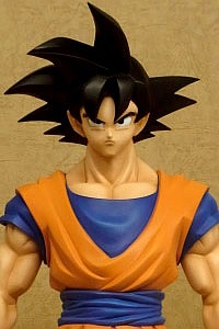 X PLUS Gigantic Series Dragon Ball Z Son Goku PVC Figure