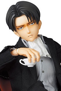 MedicomToy REAL ACTION HEROES No.697 Attack on Titan Levi (Suit Ver.)  Action Figure, Figures & Plastic Kits