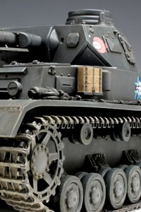 PLATZ Girls und Panzer Panzer IV Type D Anko Team Petite Ankou Team Included Limited Edition! 1/35 Plastic Kit