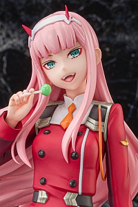 PROOF DARLING in the FRANXX Zero Two 1/7 Plastic Figure