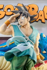 BANDAI SPIRITS Tamashii Art Dragon Ball Son Goku & Ryu