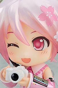 GOOD SMILE COMPANY (GSC) Character Vocal Series 01 Hatsune Miku Nendoroid Sakura Miku 2.0