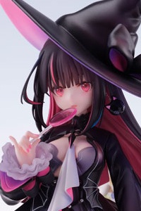 Oriental Forest Halloween no Majo Plastic Figure