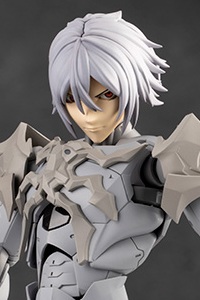 KOTOBUKIYA UNLIMITED UNIVERSE MEGALOMARIA Zirconia Plastic Kit