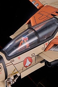 MAX FACTORY Super Dimension Fortress Macross PLAMAX PX17 VF-1D Fighter Valkyrie 1/72 Plastic Kit