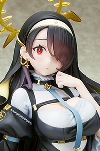 ques Q Blue Archive Hinata 1/7 Plastic Figure