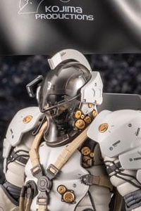 KOTOBUKIYA KOJIMA PRODUCTIONS Ludens Plastic Kit KOTOBUKIYA KOJIMA PRODUCTIONS Ludens Plastic Kit